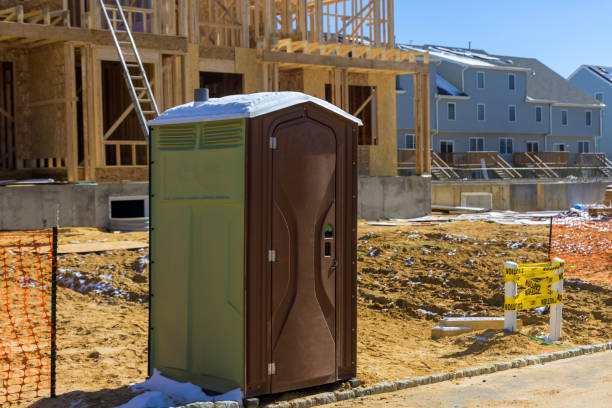 Best Portable restroom trailer rental  in Sistersville, WV